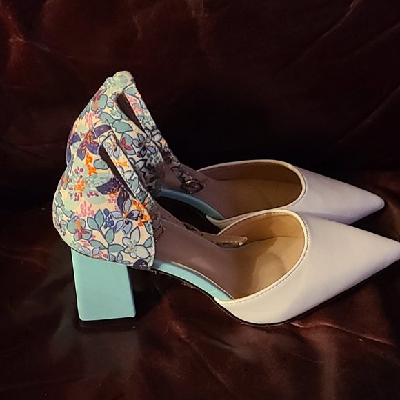 NEW Blue and White Block Heels - Picture 1 of 2